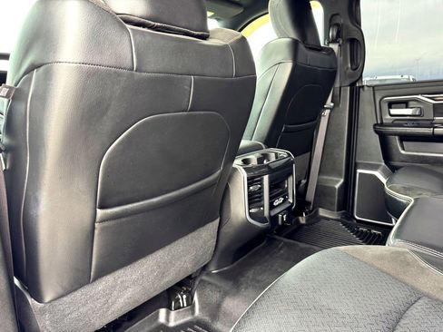 Used 2020 RAM 3500 Laramie image 18