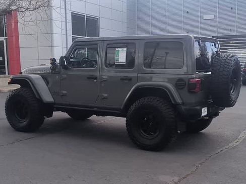 Used 2022 Jeep Wrangler Unlimited Rubicon w/ Xtreme Recon 35" Tire Package image 6