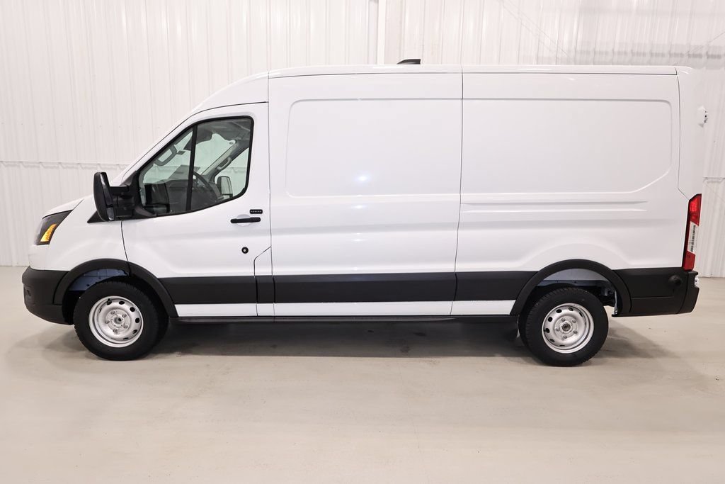 New 2026 Ford Transit 250 148 Medium Roof RWD image 5