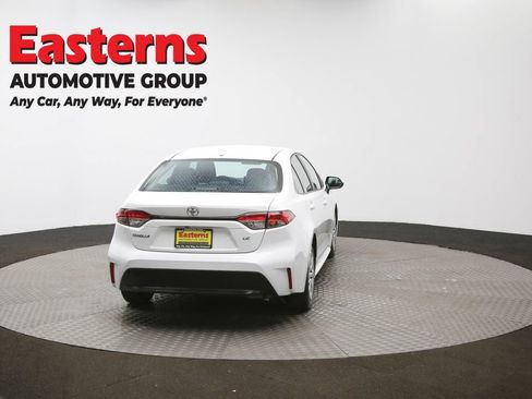 Used 2024 Toyota Corolla LE image 37