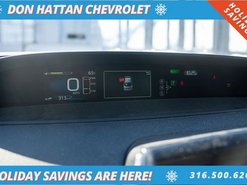 Used 2016 Toyota Prius Two image 6