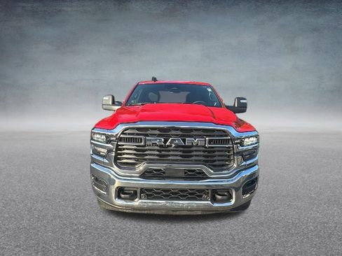 Used 2026 RAM 2500 Big Horn AWD/4WD image 4