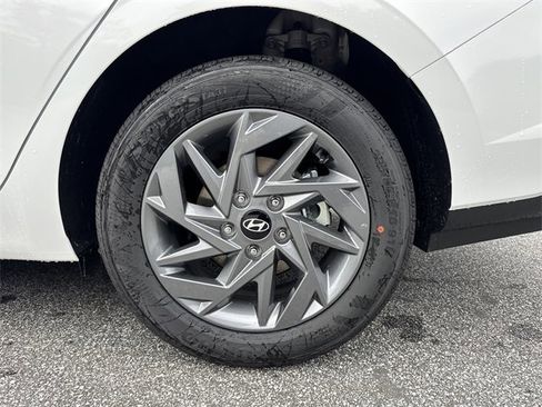 New 2026 Hyundai Elantra Blue image 19