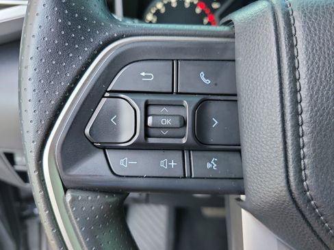 Used 2025 Toyota Tundra SR5 AWD/4WD image 21