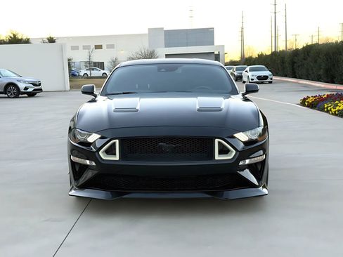 Used 2019 Ford Mustang GT Premium w/ Equipment Group 401A image 8