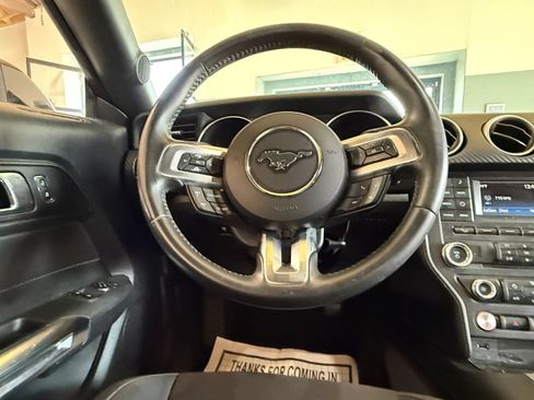 Used 2018 Ford Mustang Coupe w/ Black Accent Pkg RWD image 13