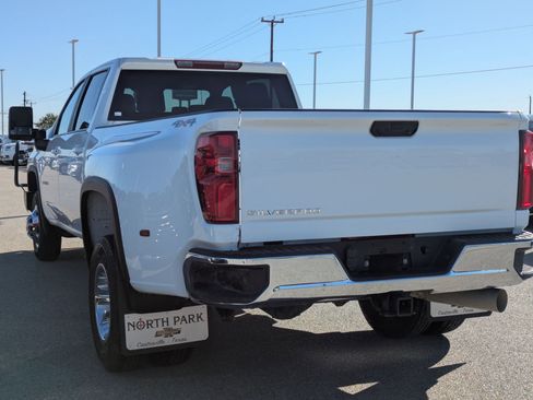 Used 2024 Chevrolet Silverado 3500 LT image 5