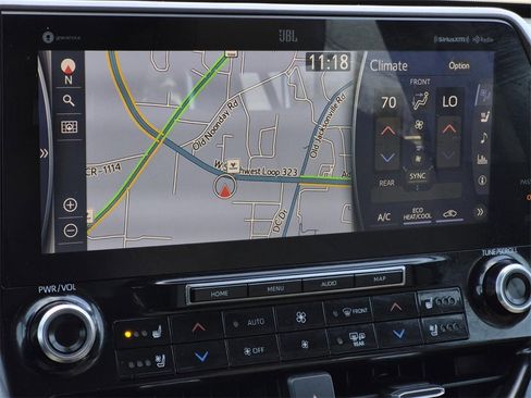 Used 2020 Toyota Highlander Limited image 25