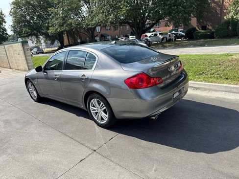 Used 2015 INFINITI Q40 AWD w/ Navigation Package image 7