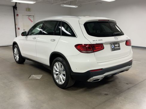 Used 2020 Mercedes-Benz GLC 300 image 3