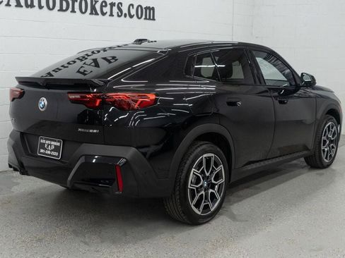 Used 2025 BMW X2 xDrive28i image 32