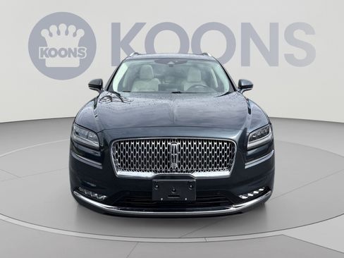 Used 2023 Lincoln Nautilus Black Label w/ Class II Trailer Tow Package AWD/4WD image 11