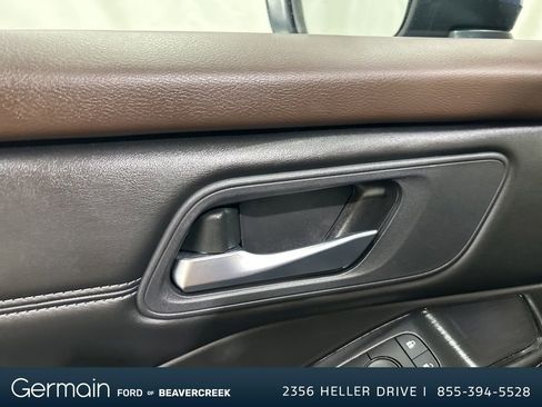 Used 2023 Nissan Rogue SV w/ SV Premium Package image 14