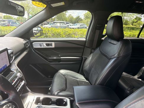 Used 2023 Ford Explorer ST w/ Equipment Group 401A AWD/4WD image 24