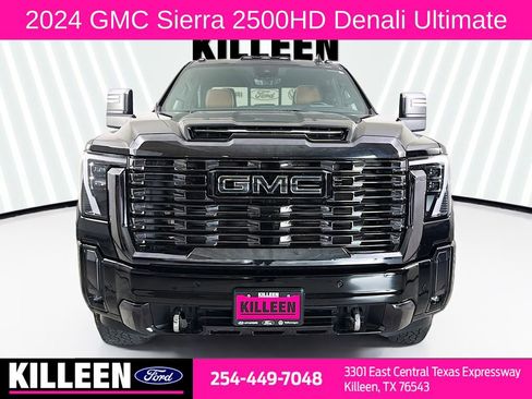 Used 2024 GMC Sierra 2500 Denali Ultimate image 2
