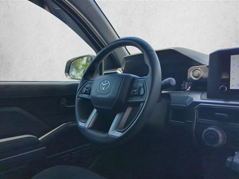 Used 2025 Toyota 4Runner SR5 AWD/4WD image 27