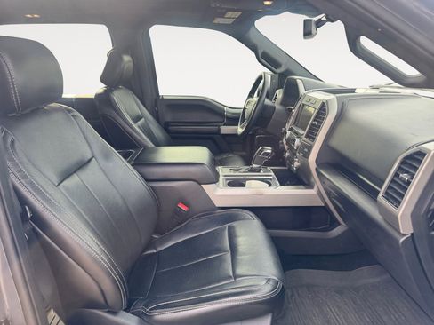 Used 2018 Ford F150 Lariat w/ Equipment Group 502A Luxury image 15