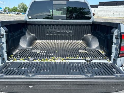 New 2025 Nissan Frontier PRO-4X w/ Tow Package image 30