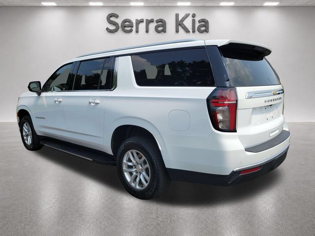 Used 2024 Chevrolet Suburban LT RWD image 3
