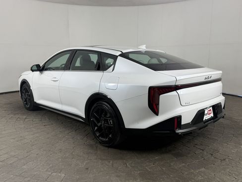 Used 2025 Kia K4 GT-Line Turbo FWD image 5