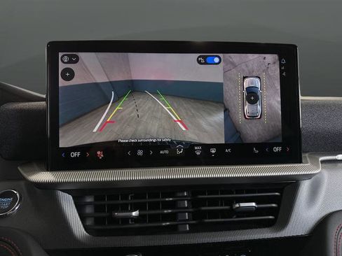 Certified 2025 Ford Explorer ST-Line image 11