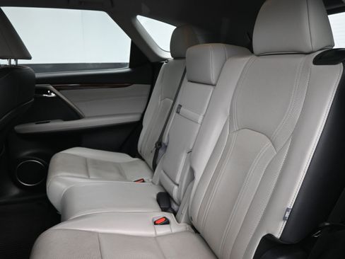 Used 2018 Lexus RX 350L FWD image 18