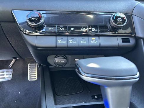 New 2026 Hyundai Elantra Sport image 10