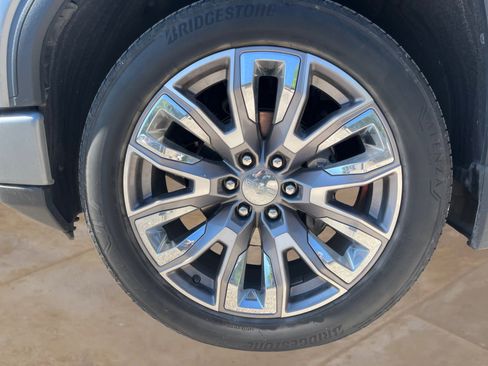 Used 2023 GMC Sierra 1500 Denali w/ Denali Reserve Package AWD/4WD image 24