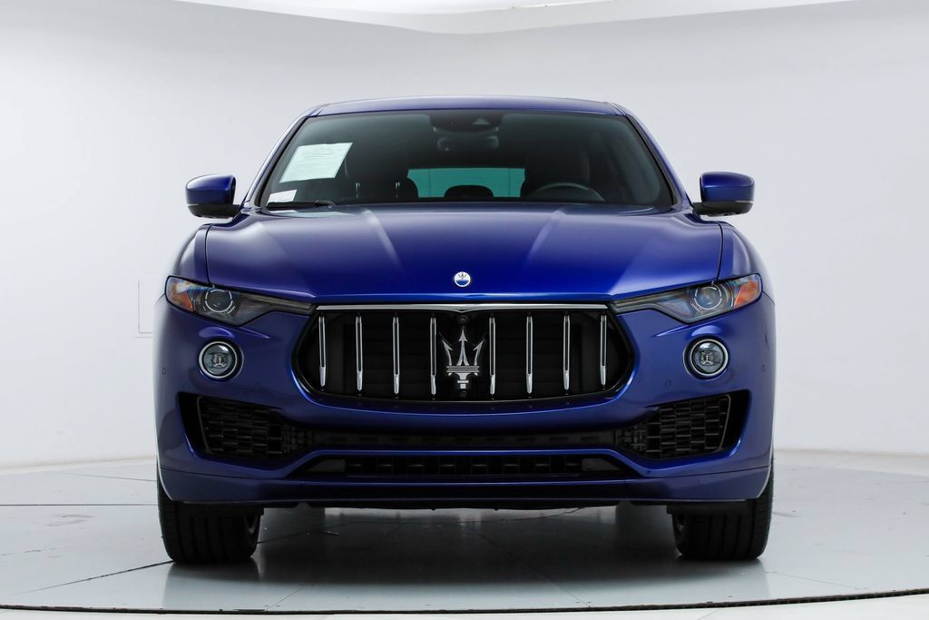 Certified 2023 Maserati Levante GT AWD/4WD image 8