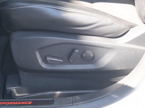 Used 2020 Ford Edge ST w/ Equipment Group 401A AWD/4WD image 12