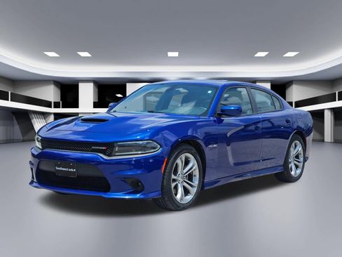 Used 2022 Dodge Charger R/T RWD image 9