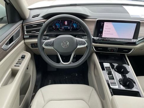 New 2026 Volkswagen Atlas SEL AWD/4WD image 3