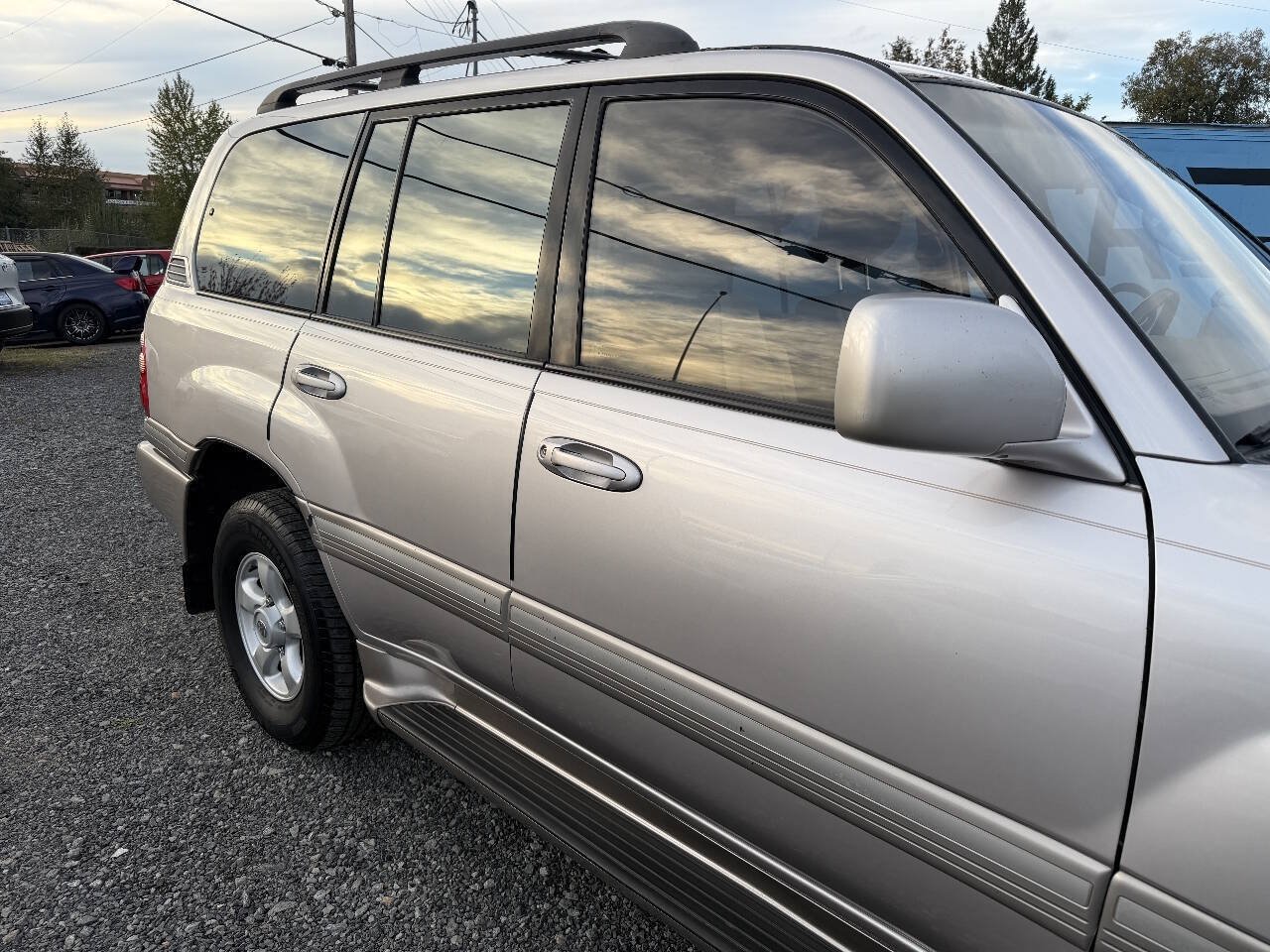 Used 2000 Toyota Land Cruiser AWD/4WD image 11