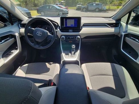 Used 2023 Toyota RAV4 XLE w/ Convenience Package image 2