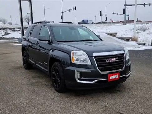 Used 2017 GMC Terrain SLE w/ Driver Alert Package I image 2