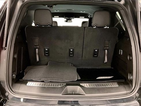 Used 2025 Chevrolet Tahoe Z71 image 36