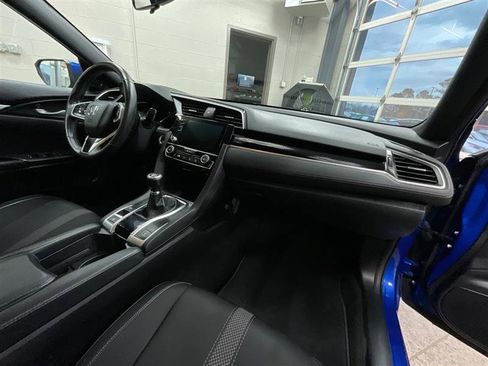 Used 2020 Honda Civic Sport image 26
