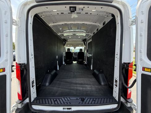 Used 2024 Ford Transit 250 148 Medium Roof w/ Load Area Protection Package image 21