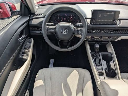 Used 2023 Honda Accord EX image 14