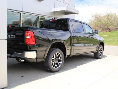 New 2026 RAM 1500 Laramie AWD/4WD image 8