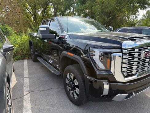 Used 2024 GMC Sierra 2500 Denali w/ Denali Reserve Package AWD/4WD image 49
