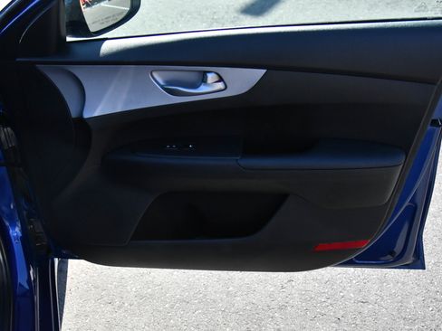 Used 2024 Kia Forte LXS w/ LXS Technology Package FWD image 35