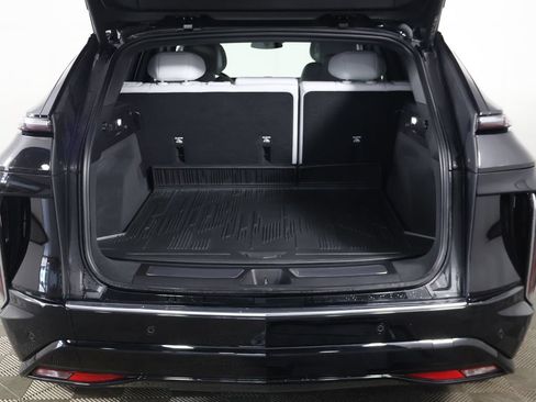 Used 2024 Cadillac Lyriq Luxury w/ LPO, Floor Liner Package AWD/4WD image 23