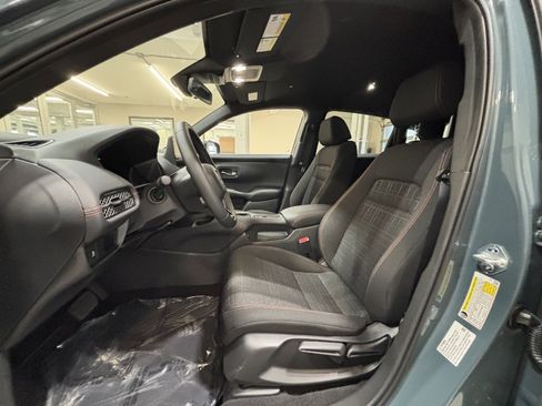 New 2026 Honda HR-V Sport image 18