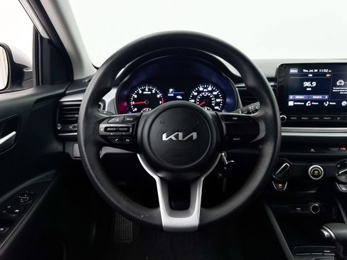 Used 2023 Kia Rio LX FWD image 3