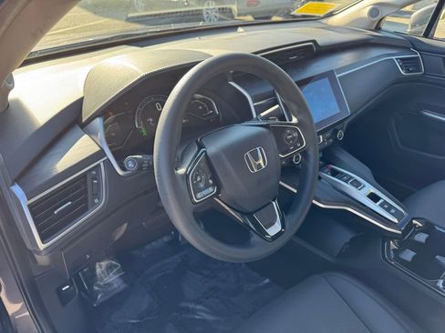 Used 2018 Honda Clarity Base image 16