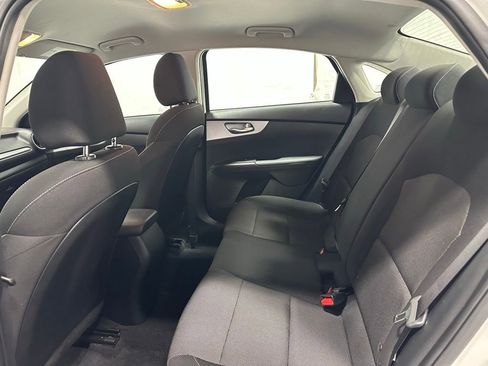 Used 2024 Kia Forte LXS image 38