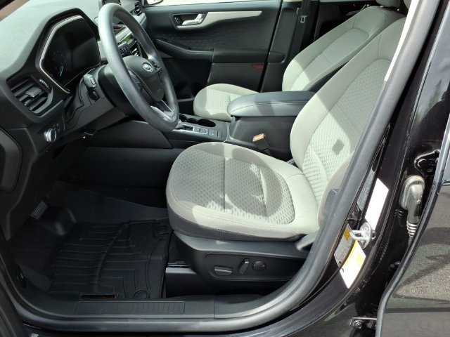Certified 2020 Ford Escape SE AWD/4WD image 17