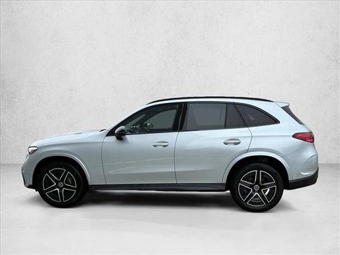 Certified 2026 Mercedes-Benz GLC 300 GLC 300 image 8