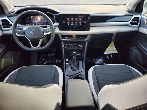 New 2026 Volkswagen Taos S image 6